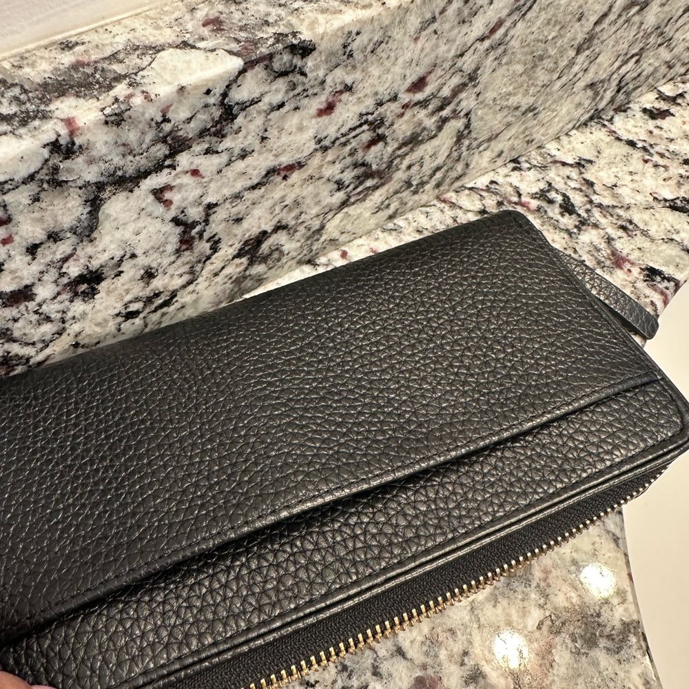 Kate Spade Black leather wallet - Picture 8 of 10